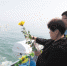 大连昨日举行海葬公祭 鲜花和大海寄托思念 - 辽宁频道