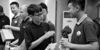 美国中学生在一三四集团体验中国风课堂 - Syd.Com.Cn