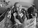 8岁男孩对抗骨癌 全家一起努力 - Syd.Com.Cn