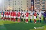 法国大学生足球队和沈阳回中小将切磋（图） - 辽宁频道