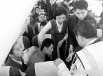 为生病旅客抢时间 飞机提前12分钟降落首都机场 - 辽宁频道