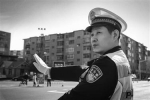 锦州：交警工作十余年 既铁面也有柔情（图） - 辽宁频道
