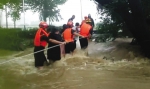 大连：暴雨中的“消防橙” 紧急救助280人 - 辽宁频道