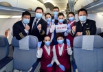 为了四台救命呼吸机，第五架南航包机推迟一小时起飞 - 中国在线