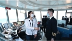 南航飞行员与空中管制员实现电波“奔现” - 中国在线