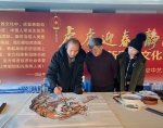 “残健融合”两位画家合作献礼北京冬残奥会 - 中国在线