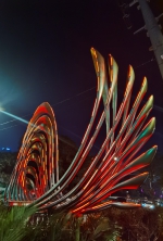 沈阳市和平区用“鲜花国旗”、高科技雕塑、菊花展喜迎国庆 - 中国在线