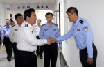 刘国秀副市长到沈阳市第一看守所看望节日期间值班民警要求确保监管场所绝对安全 - 沈阳市公安局