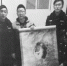 估值30万的画遗落出租车民警调监控3小时寻回 - Syd.Com.Cn