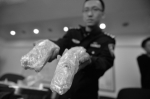 百万元黄金珠宝落出租车上 - Syd.Com.Cn