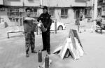 白塔社区组织消防演练：遇地震如何紧急自救？ - Syd.Com.Cn