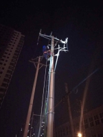 雨后第二天，一夜未眠的供电抢修员还在忙 - Syd.Com.Cn